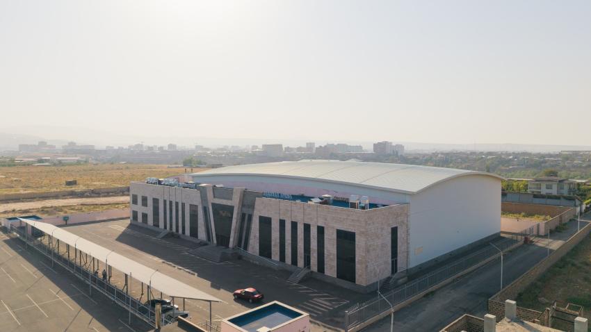 Ծաղկաձորի համահայկական երիտասարդական միջազգային ճամբարի փակ լողավազանի կառուցում